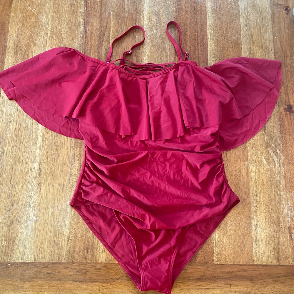 *NWT* LACE-UP OFF-SHOULDER SWIMSUIT